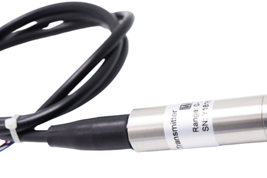 Sensor de nivel de agua sumergible Prismab NA1 con cable y conexiones